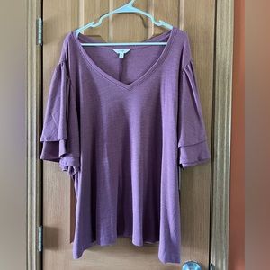 Nwt 4x loose and flowy ruffle sleeve top
